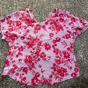 En Creme Pink Floral Short Sleeve Top